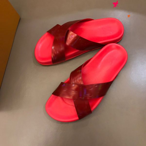 2021 slipper designer slide summer sandals fashion men beach indoor flat flip flops leather luxurys shoes mens slippers with box size 39-45, Black
2021 slipper designer slide summer sandals fashion men beach indoor flat flip flops leather luxurys shoes mens slippers with box size 39-45, Black