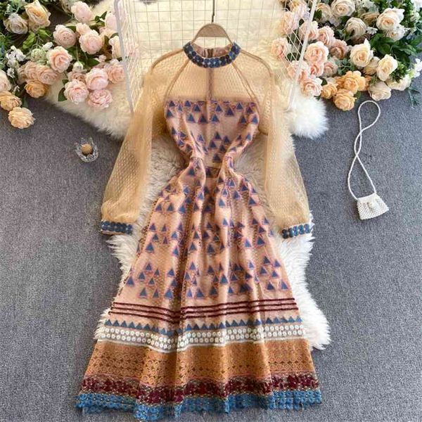 vintage court women dress fashion round neck long sleeve mesh stitching embroidery flower elegant clothing 210602, Black;gray
vintage court women dress fashion round neck long sleeve mesh stitching embroidery flower elegant clothing 210602, Black;gray
