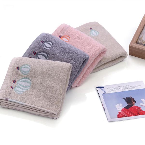 towel style plain color pure cotton embroidered -air ballon face present custom logo wrap dress
towel style plain color pure cotton embroidered -air ballon face present custom logo wrap dress