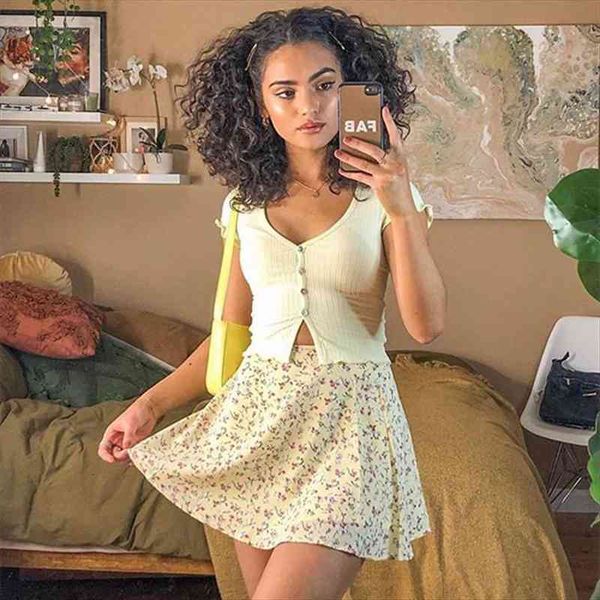 invisible zipper chiffon print short women skirts floral high waist mini umbrella egirl clothes aesthetic, Black
invisible zipper chiffon print short women skirts floral high waist mini umbrella egirl clothes aesthetic, Black