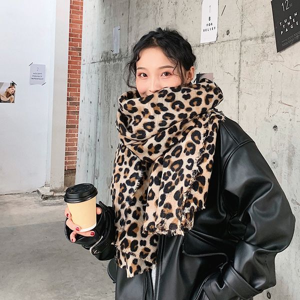 leopard print scarf female imitation cashmere winter version easy to match dual-purpose thin student ins temperament girl shawl, Blue;gray
leopard print scarf female imitation cashmere winter version easy to match dual-purpose thin student ins temperament girl shawl, Blue;gray