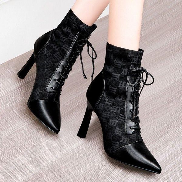 boots 2021 autumn and winter pointed toe stiletto heels women's high 7cm fashion simple heel, Black
boots 2021 autumn and winter pointed toe stiletto heels women's high 7cm fashion simple heel, Black