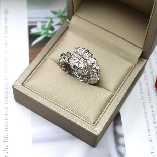 luxury designer fashion women personality sparkling animal shape ring wedding rings, Slivery;golden
luxury designer fashion women personality sparkling animal shape ring wedding rings, Slivery;golden