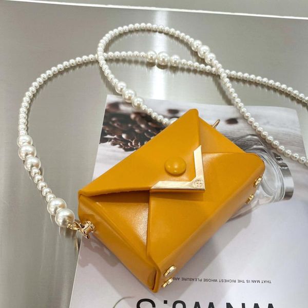 evening bags pearl chain solid color bag women 2021 pu leather crossbody fashionable shoulder handbag ladies
evening bags pearl chain solid color bag women 2021 pu leather crossbody fashionable shoulder handbag ladies
