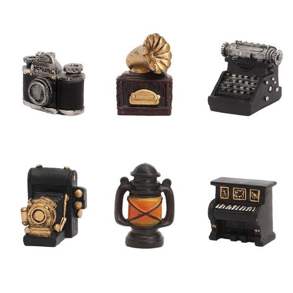 vintage furniture miniature dolls house garden bonsai decoration mini dollhouse toy craft ornaments micro decor diy gift decorative objects
vintage furniture miniature dolls house garden bonsai decoration mini dollhouse toy craft ornaments micro decor diy gift decorative objects