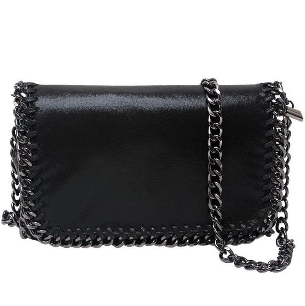 shoulder bags 2022 spring/summer street personality chain bag female small messenger mobile mini square
shoulder bags 2022 spring/summer street personality chain bag female small messenger mobile mini square