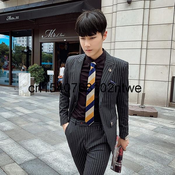 men's two piece suit fashion embroidery korean striped hairdresser youth suits & blazers, White;black
men's two piece suit fashion embroidery korean striped hairdresser youth suits & blazers, White;black