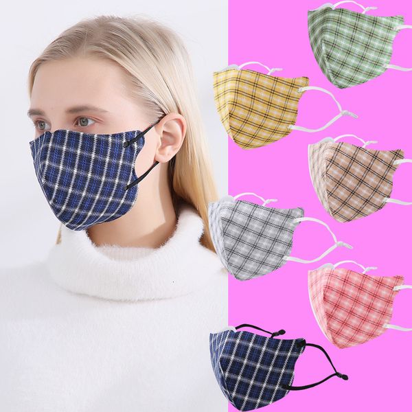 cold proof and windproof thickened cotton mask in winter
cold proof and windproof thickened cotton mask in winter