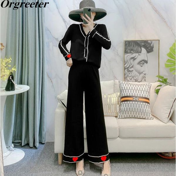 autumn spring love jacquard v-neck knitted cardigan jacket two piece wide-leg pants sets striped patchwork knit suits 210525, White
autumn spring love jacquard v-neck knitted cardigan jacket two piece wide-leg pants sets striped patchwork knit suits 210525, White