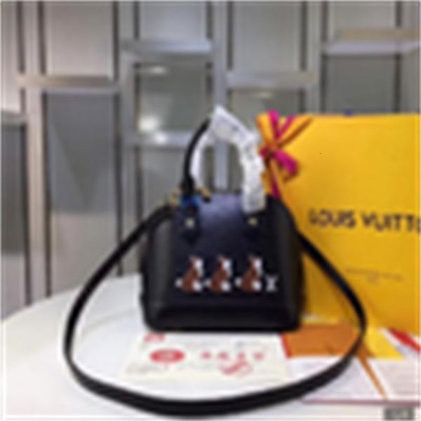 evening designer luxury 91606 alma bb shoulder bag handbags iconic handles clutches shoulder bags totes cross body bag
evening designer luxury 91606 alma bb shoulder bag handbags iconic handles clutches shoulder bags totes cross body bag