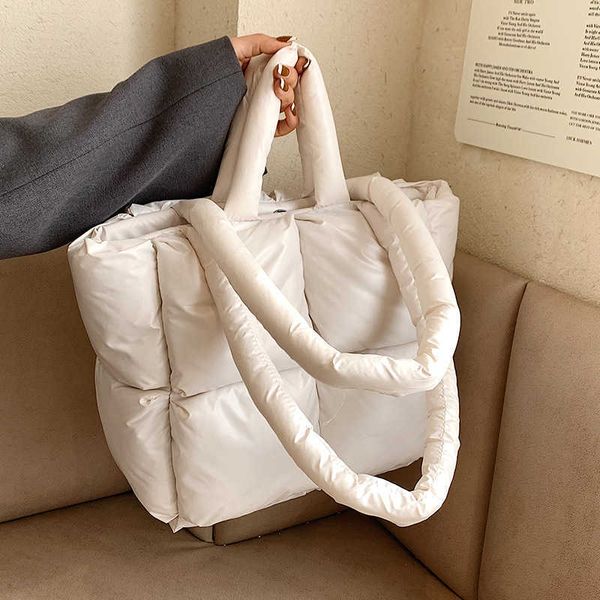 capacity winter big tote padded handbags designer women shoulder bags 2021 hit luxury fashion large down cotton purses
capacity winter big tote padded handbags designer women shoulder bags 2021 hit luxury fashion large down cotton purses