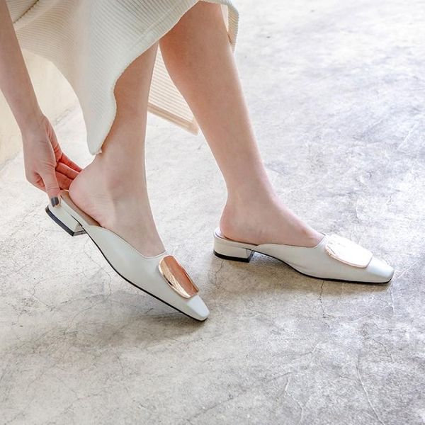 slippers gpokhds 2021 women cow leather summer rome style black color metal decoration square toe low heels sandals party
slippers gpokhds 2021 women cow leather summer rome style black color metal decoration square toe low heels sandals party