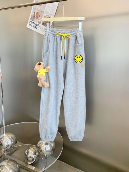 casual pants 21 early autumn 13de smiling face embroidery detachable hugging bear decorative elastic drawstring waist leggings, Black;white
casual pants 21 early autumn 13de smiling face embroidery detachable hugging bear decorative elastic drawstring waist leggings, Black;white