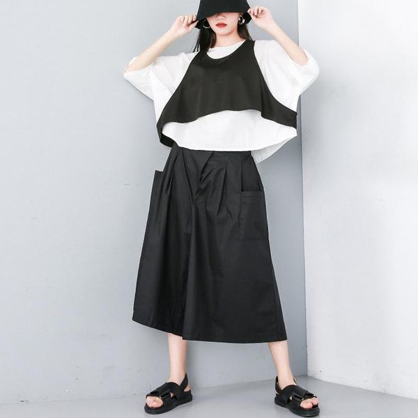 summer 3 pcs set women solid o neck half sleeve tshirts black loose vest double pockets wide leg pants 2021 fashion suit women's two pi, White
summer 3 pcs set women solid o neck half sleeve tshirts black loose vest double pockets wide leg pants 2021 fashion suit women's two pi, White