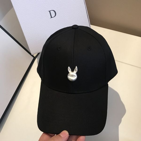 designer cotton shaped rabbit baseball cap designer simple black and white cap fashion casual student cap, Black;white
designer cotton shaped rabbit baseball cap designer simple black and white cap fashion casual student cap, Black;white