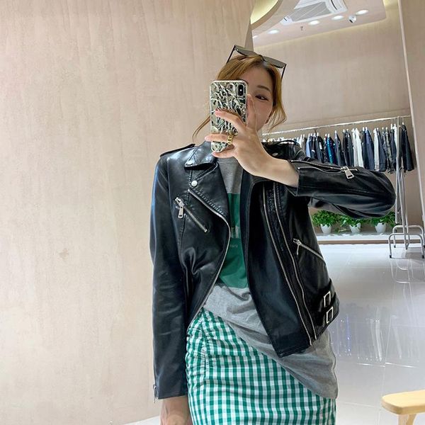 women's leather & faux autumn women black short pu jacket lapel long sleeve motorcycle biker female streetwear casual abrigo mujer
women's leather & faux autumn women black short pu jacket lapel long sleeve motorcycle biker female streetwear casual abrigo mujer