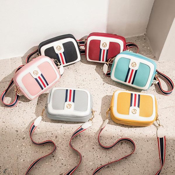 evening bags women's fashion famous design shoulder crossbody messenger bag clutch wide strap zipper coin purse large capacity lady han
evening bags women's fashion famous design shoulder crossbody messenger bag clutch wide strap zipper coin purse large capacity lady han
