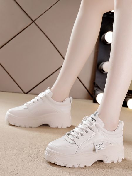 professional fashion ladies old daddy shoes women casual breathable thick bottom heightening sports running female outdoor jogging walking
professional fashion ladies old daddy shoes women casual breathable thick bottom heightening sports running female outdoor jogging walking