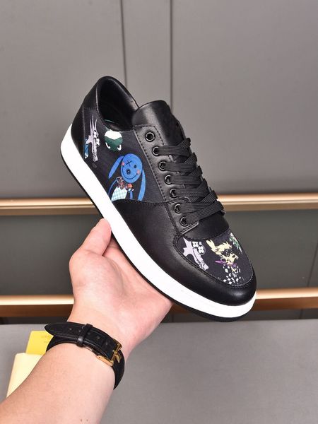 2021 the latest luxury men boys casual shoes sports flat running beach printed small figures fashion sell high quality
2021 the latest luxury men boys casual shoes sports flat running beach printed small figures fashion sell high quality