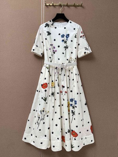 truevoker lady fancy flower print mid calf length resort vestidos female summer runway cotton dress chic belted robe 210602, Black;gray
truevoker lady fancy flower print mid calf length resort vestidos female summer runway cotton dress chic belted robe 210602, Black;gray