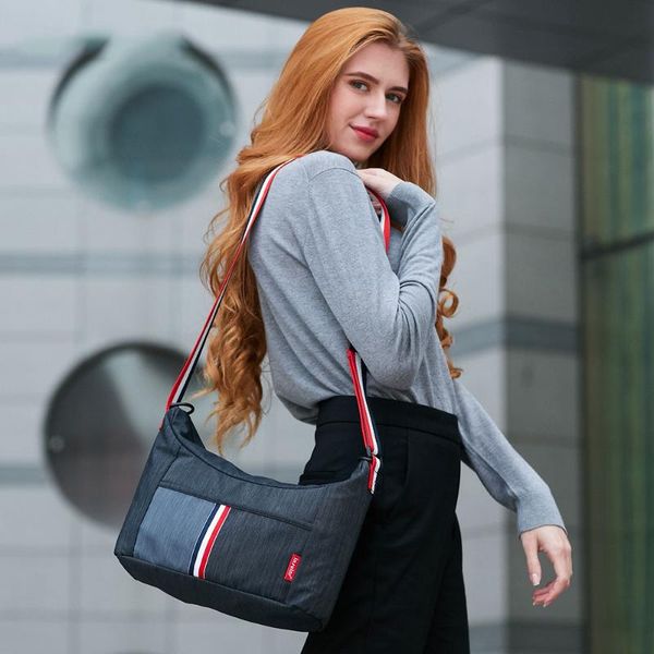 baby bag carriage hanging diaper large capacity storage waterproof shoulder mommy bags
baby bag carriage hanging diaper large capacity storage waterproof shoulder mommy bags