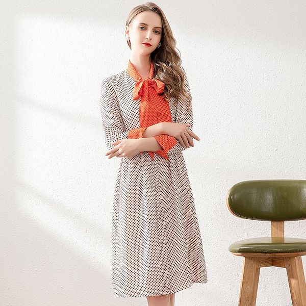 casual dresses 100% spring vintage summer real silk dress women clothes 2021 korean elegant office ladies vestidos mid polka dot 19905, Black;gray
casual dresses 100% spring vintage summer real silk dress women clothes 2021 korean elegant office ladies vestidos mid polka dot 19905, Black;gray