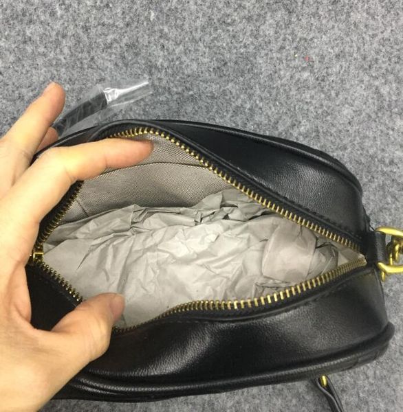 21cm new designer luxury women handbags famous gold chain shoulder bags crossbody soho bag disco shoulder bag purse wallet
21cm new designer luxury women handbags famous gold chain shoulder bags crossbody soho bag disco shoulder bag purse wallet