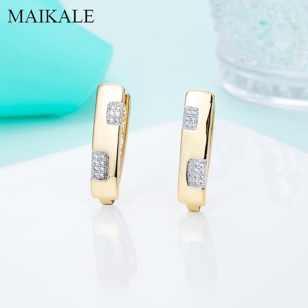 classic square lattice micro inlay cubic zirconia gold stud earrings for women jewelry brincos simple gift, Golden;silver
classic square lattice micro inlay cubic zirconia gold stud earrings for women jewelry brincos simple gift, Golden;silver