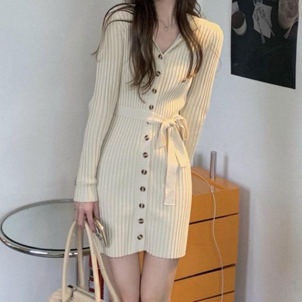 casual dresses temperament autumn and winter dress small 2021 women's french slim waist long sleeve knitted skirt, Black;gray
casual dresses temperament autumn and winter dress small 2021 women's french slim waist long sleeve knitted skirt, Black;gray