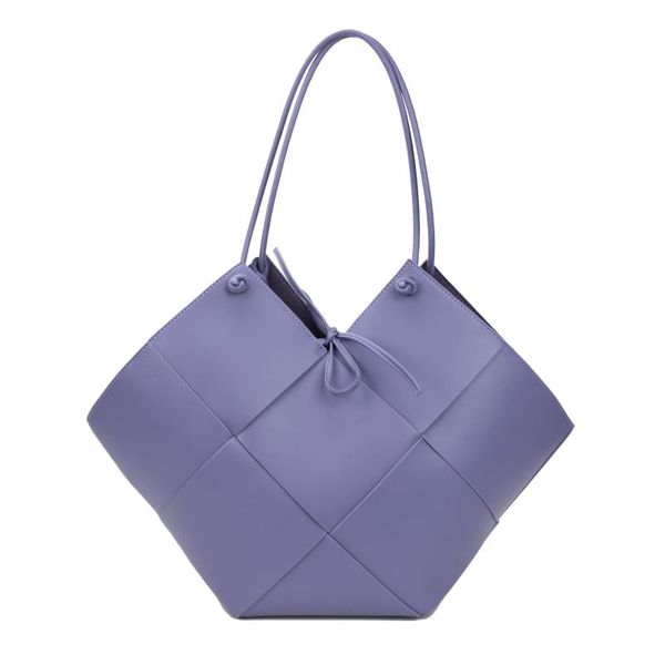 totes trendy designer genuine leather tote bag soft weave large capacity shopping ladies shoulder knot
totes trendy designer genuine leather tote bag soft weave large capacity shopping ladies shoulder knot
