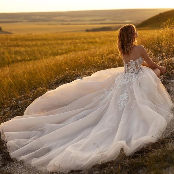 other wedding dresses kapokdressy 2021 a-line strapless backless sleeveless long fashion floating tulle elegant bridal gowns, White
other wedding dresses kapokdressy 2021 a-line strapless backless sleeveless long fashion floating tulle elegant bridal gowns, White