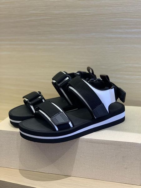 sandals europe and america 2021 summer women's leather muffin thick soled casual roman shoes black
sandals europe and america 2021 summer women's leather muffin thick soled casual roman shoes black