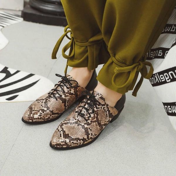dress shoes women summer pumps mid heels lace up woman luxury pu leather office ladies pointed toe female mujer sapato feminino d968, Black
dress shoes women summer pumps mid heels lace up woman luxury pu leather office ladies pointed toe female mujer sapato feminino d968, Black