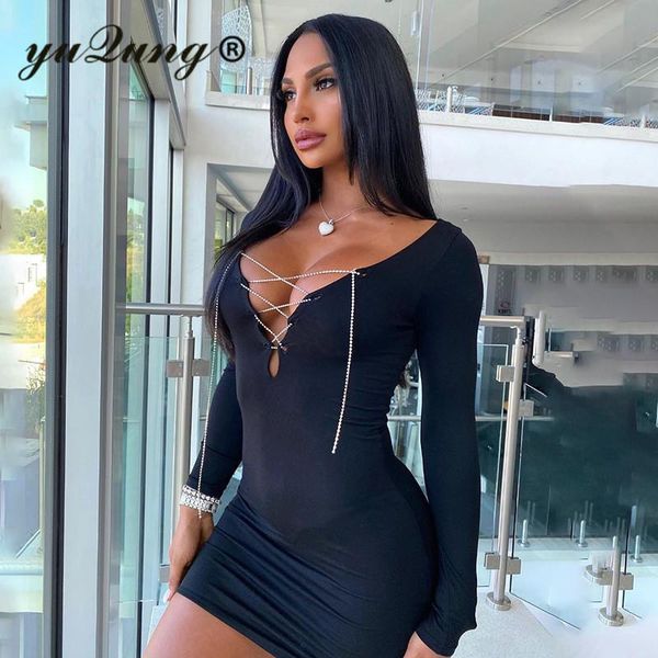 yuqung deep v neck long sleeve skinny bodycon short mini dress rhinestone strap lace up black party club vestido autumn 2021 casual dresses, Black;gray
yuqung deep v neck long sleeve skinny bodycon short mini dress rhinestone strap lace up black party club vestido autumn 2021 casual dresses, Black;gray