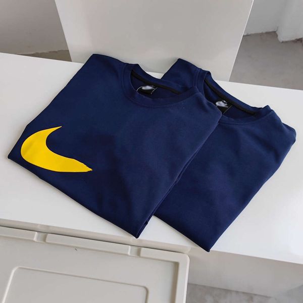 new short-sleeved men's high-end customized fashion loose cotton round neck sports t-shirt, White;black
new short-sleeved men's high-end customized fashion loose cotton round neck sports t-shirt, White;black