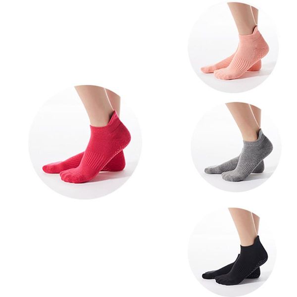 sports socks non slip yoga for women anti-skid barre fitness with grips compression cotton towel non-slip bottom, Black
sports socks non slip yoga for women anti-skid barre fitness with grips compression cotton towel non-slip bottom, Black