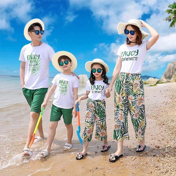 summer beach mother and daughter matching outfits father son family clothes set camisetas familia exotic style thailand, Blue
summer beach mother and daughter matching outfits father son family clothes set camisetas familia exotic style thailand, Blue