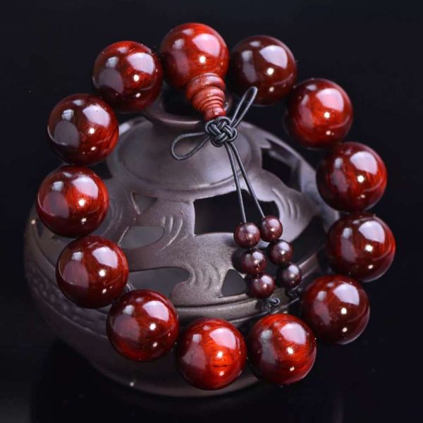 nepalese rhinoceros horn red sandalwood bracelet blood buddha beads small leaf 2.0 old material men and, Black
nepalese rhinoceros horn red sandalwood bracelet blood buddha beads small leaf 2.0 old material men and, Black