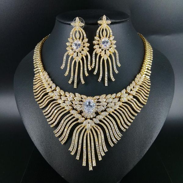 earrings & necklace 2021 luxury fashion crystal flower golden set bride wedding formal dress banquet party jewelry, Silver
earrings & necklace 2021 luxury fashion crystal flower golden set bride wedding formal dress banquet party jewelry, Silver