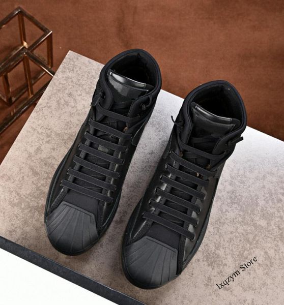 dress shoes autumn winter men's casual genuine leather male flats sneakers high classic black warm plush platform
dress shoes autumn winter men's casual genuine leather male flats sneakers high classic black warm plush platform