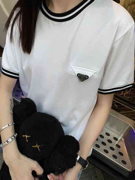 p family pocket inverted triangle alphabet 2021 spring and summer neckline stripe color matching slim short sleeve t-shirt female, White
p family pocket inverted triangle alphabet 2021 spring and summer neckline stripe color matching slim short sleeve t-shirt female, White