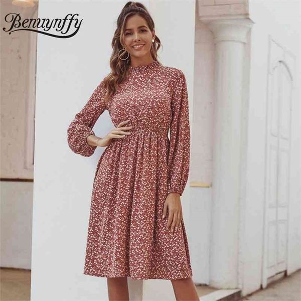 elegant floral print women spring dresses stand collar long sleeve slim waist office lady knee length a-line dress 210510, Black;gray
elegant floral print women spring dresses stand collar long sleeve slim waist office lady knee length a-line dress 210510, Black;gray
