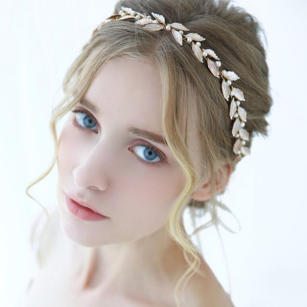 Minimalist Wedding Bridal Hair Ornament Vintage Leaves Hair Vine Decorative Pearls Headwear for Graceful girl or women
Minimalist Wedding Bridal Hair Ornament Vintage Leaves Hair Vine Decorative Pearls Headwear for Graceful girl or women