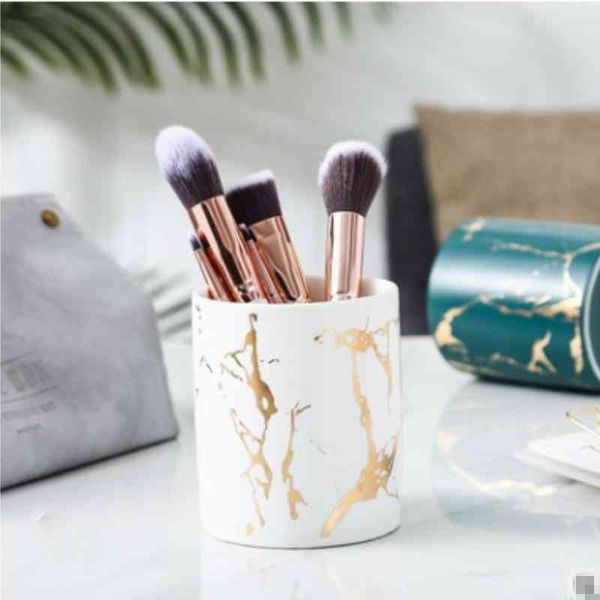mt nordic marble pattern pen cosmetic storage box makeup brush holder ceramic jar home table decoration container
mt nordic marble pattern pen cosmetic storage box makeup brush holder ceramic jar home table decoration container