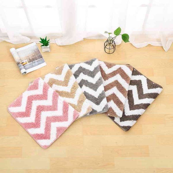 striped polyester carpet nordic living room bedroom bathroom sofa coffee table and other household floor door mat 1
striped polyester carpet nordic living room bedroom bathroom sofa coffee table and other household floor door mat 1