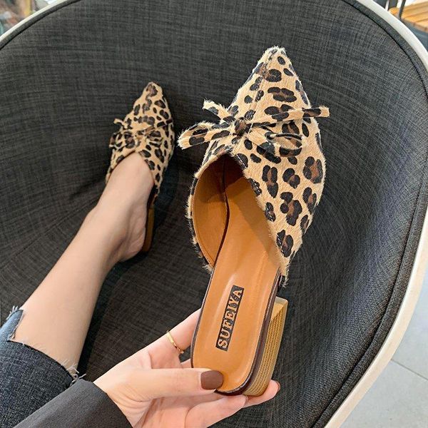 spring/autumn leopard flocked slides woman flat shoes slip on loafers mules flip flops 35-42 slippers, Black
spring/autumn leopard flocked slides woman flat shoes slip on loafers mules flip flops 35-42 slippers, Black