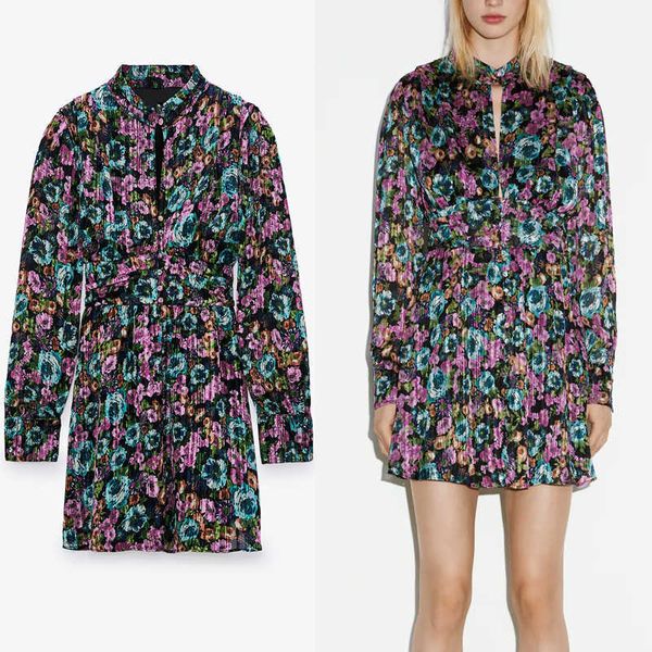 za floral metallic thread mini dress women vintage long sleeve high collar dresses woman fashion pleated lining party dress 210602, Black;gray
za floral metallic thread mini dress women vintage long sleeve high collar dresses woman fashion pleated lining party dress 210602, Black;gray