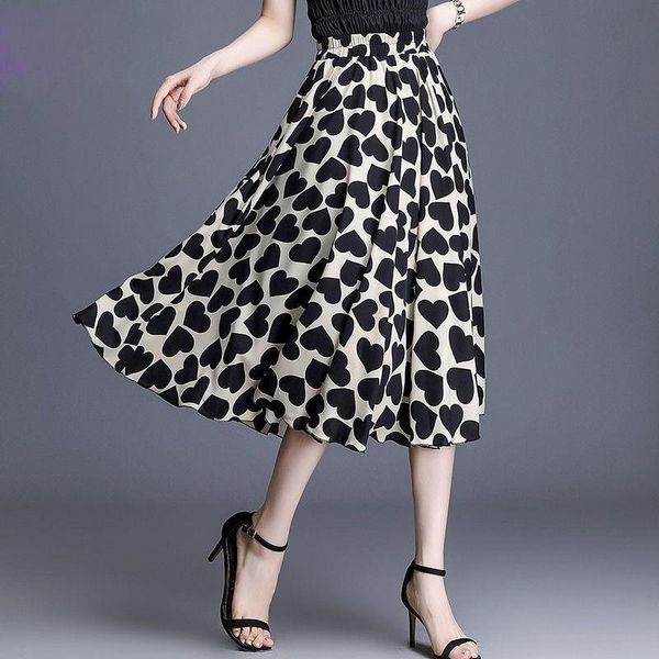 skirts heart print pleated midi chiffon a-line skirt korean women summer long all-mach trendy beach big swing female cute, Black
skirts heart print pleated midi chiffon a-line skirt korean women summer long all-mach trendy beach big swing female cute, Black