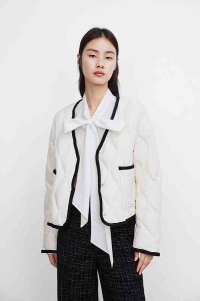 u family 2021 winter fashion temperament water ripple short lightweight down et female wg44r1kn200, Black
u family 2021 winter fashion temperament water ripple short lightweight down et female wg44r1kn200, Black