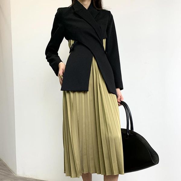 women's suits & blazers casual black temperament blazer for women notched long sleeve hollow out female fashion clothing, White;black
women's suits & blazers casual black temperament blazer for women notched long sleeve hollow out female fashion clothing, White;black